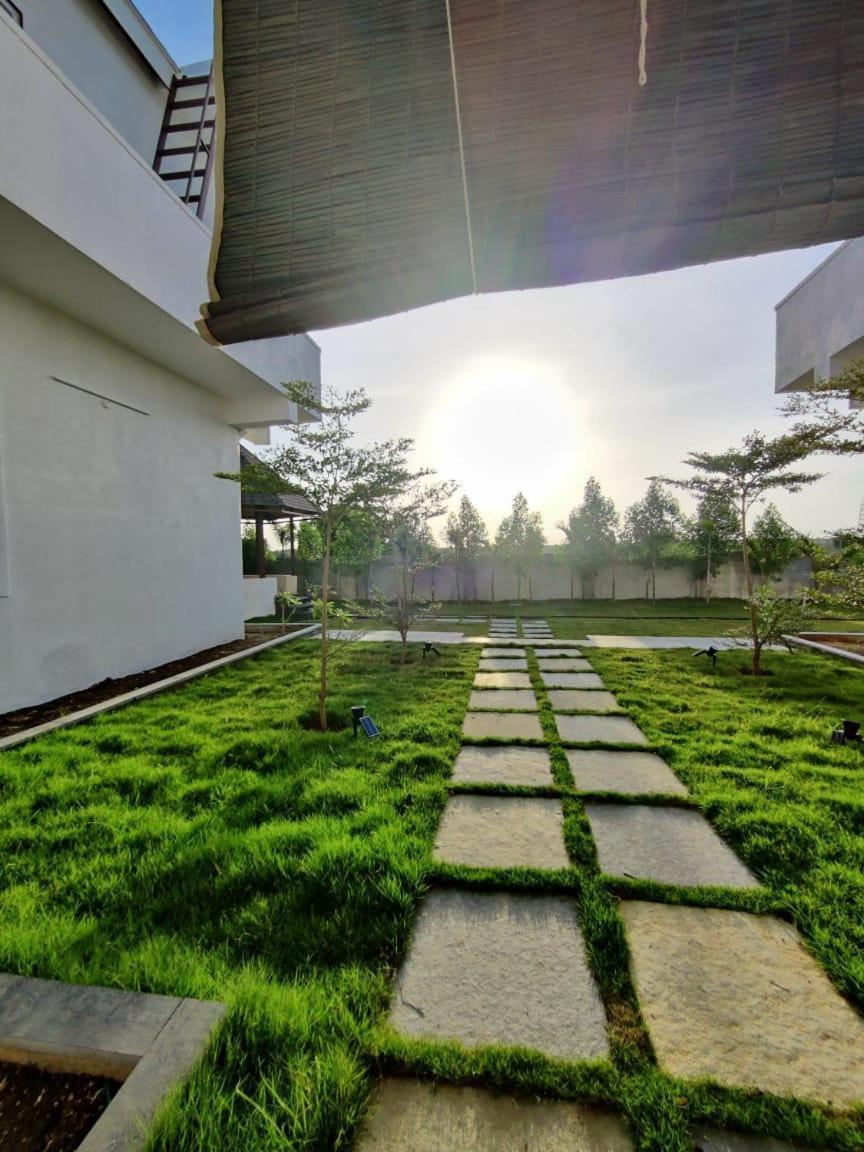 V R Farms Exotic Villa Venkatapur Exterior photo